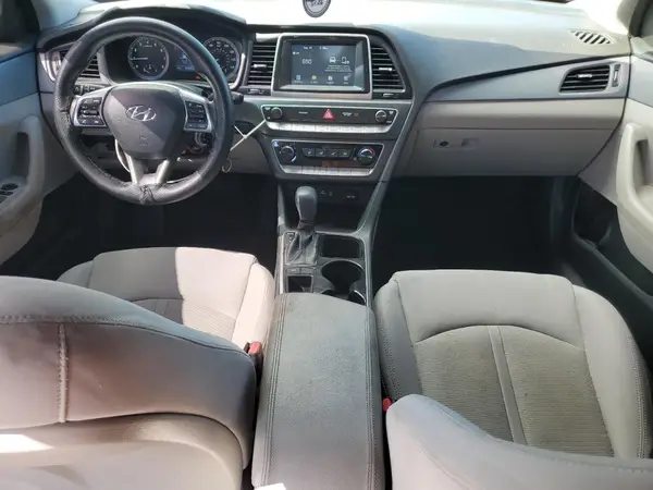 5NPE24AF5JH621412 2018 HYUNDAI SONATA - Image 8