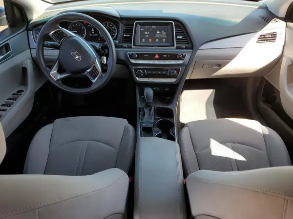 5NPE24AF5JH622303 2018 HYUNDAI SONATA - Image 8