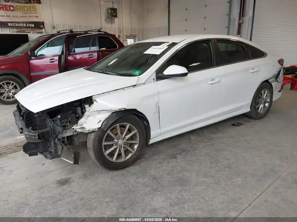 5NPE24AF5JH622527 2018 HYUNDAI SONATA - Image 2