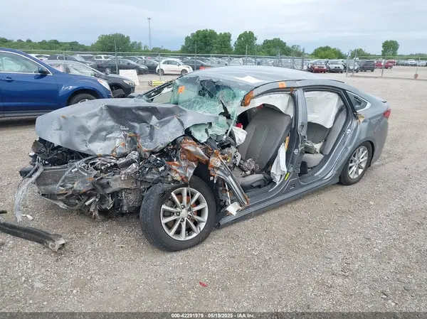 5NPE24AF5JH623046 2018 HYUNDAI SONATA - Image 2