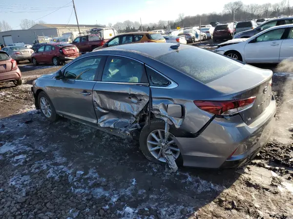 5NPE24AF5JH623077 2018 HYUNDAI SONATA - Image 2