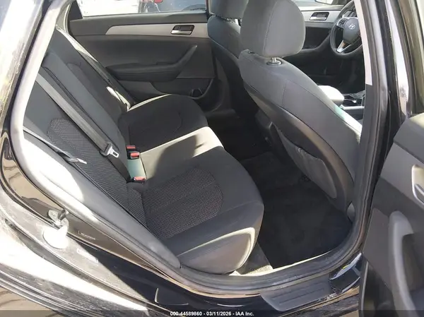 5NPE24AF5JH623788 2018 HYUNDAI SONATA - Image 8