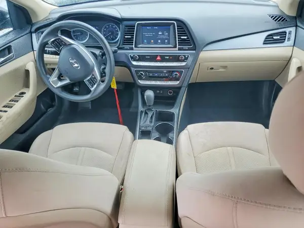 5NPE24AF5JH626450 2018 HYUNDAI SONATA - Image 8