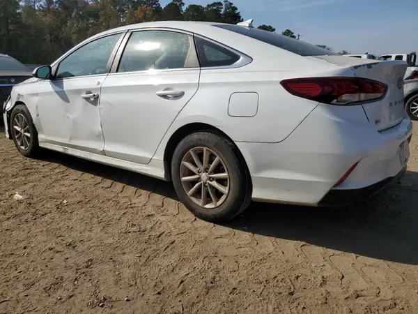 5NPE24AF5JH627095 2018 HYUNDAI SONATA - Image 2