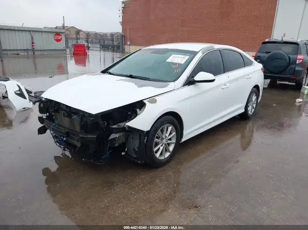 5NPE24AF5JH632426 2018 HYUNDAI SONATA - Image 2