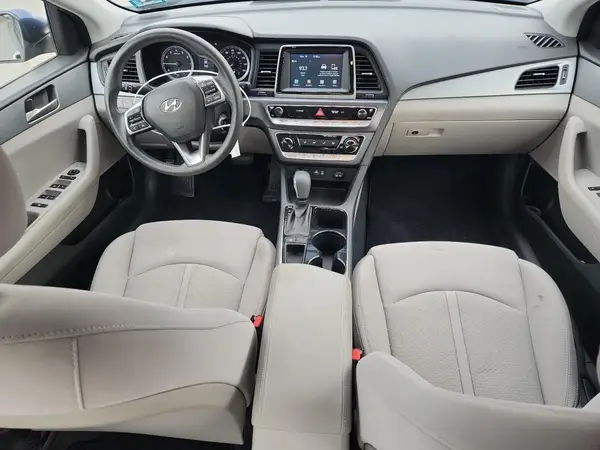 5NPE24AF5JH633821 2018 HYUNDAI SONATA - Image 8