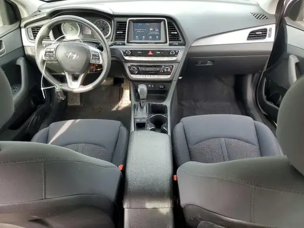 5NPE24AF5JH650800 2018 HYUNDAI SONATA - Image 8