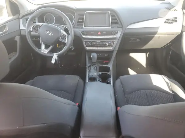 5NPE24AF5JH653759 2018 HYUNDAI SONATA - Image 8