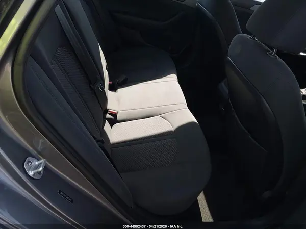 5NPE24AF5JH655401 2018 HYUNDAI SONATA - Image 8