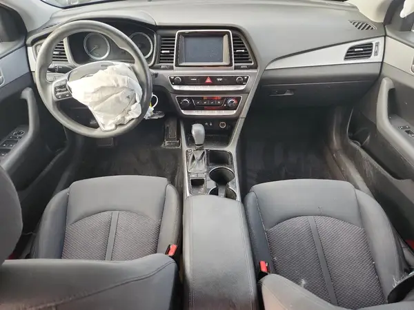 5NPE24AF5JH657066 2018 HYUNDAI SONATA - Image 8