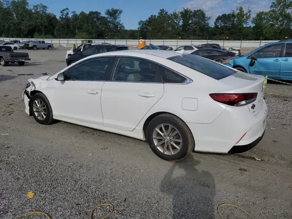 5NPE24AF5JH658699 2018 HYUNDAI SONATA - Image 2