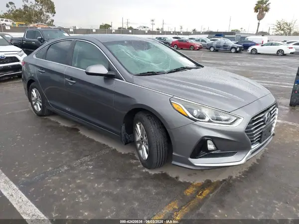5NPE24AF5JH661361 2018 HYUNDAI SONATA - Image 1