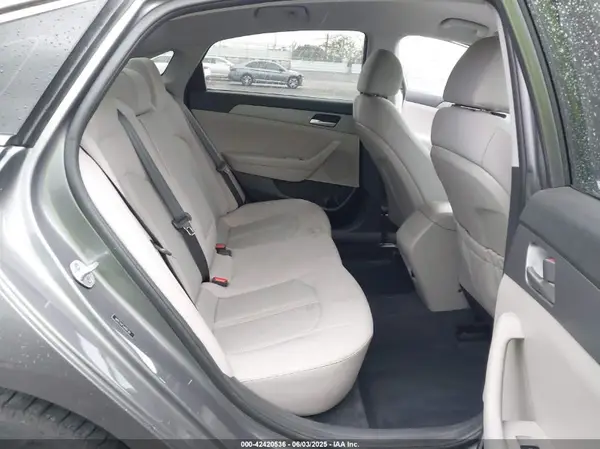 5NPE24AF5JH661361 2018 HYUNDAI SONATA - Image 8
