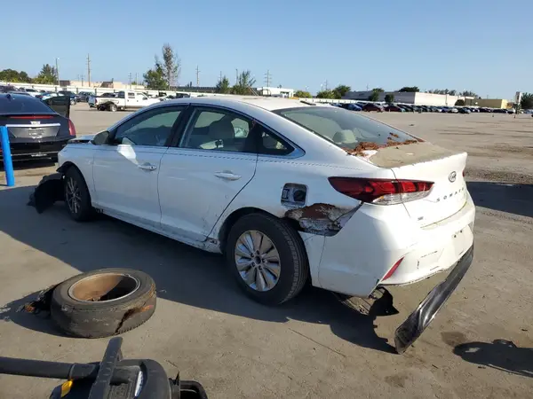5NPE24AF5JH667984 2018 HYUNDAI SONATA - Image 2