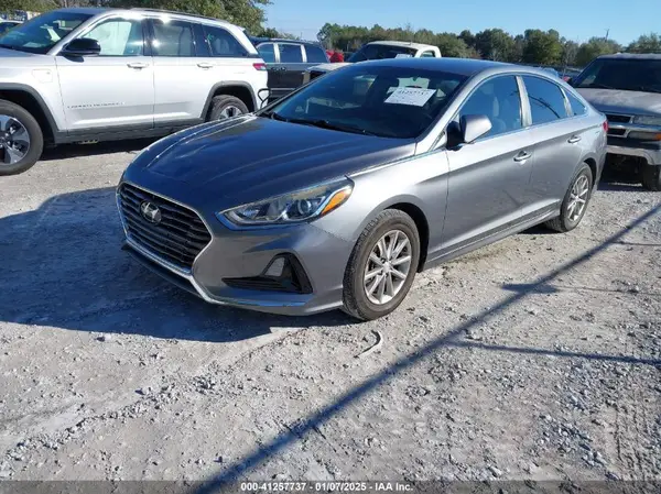 5NPE24AF5JH671923 2018 HYUNDAI SONATA - Image 2