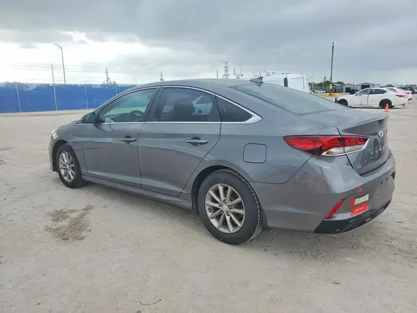5NPE24AF5JH674420 2018 HYUNDAI SONATA - Image 2