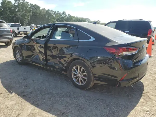 5NPE24AF5JH675812 2018 HYUNDAI SONATA - Image 2