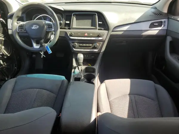 5NPE24AF5JH675812 2018 HYUNDAI SONATA - Image 8