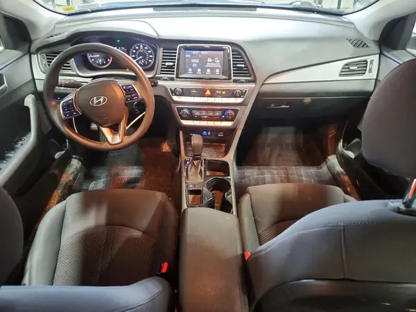 5NPE24AF5JH676913 2018 HYUNDAI SONATA - Image 8