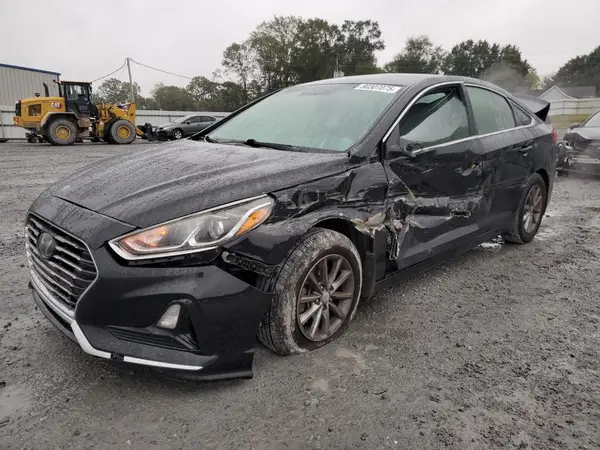 5NPE24AF5JH678435 2018 HYUNDAI SONATA - Image 1