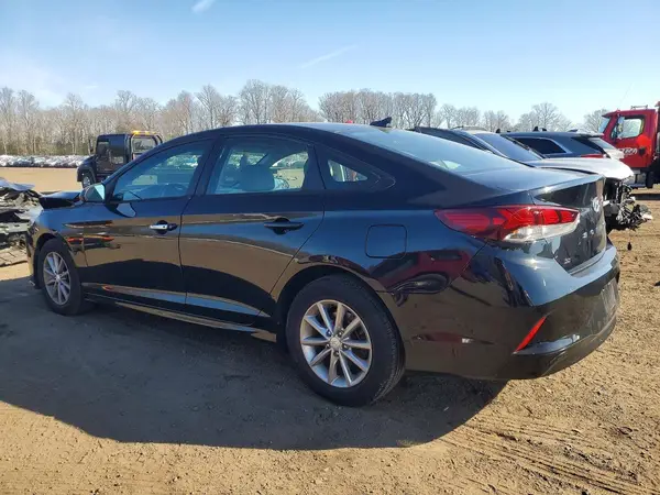 5NPE24AF5JH678709 2018 HYUNDAI SONATA - Image 2