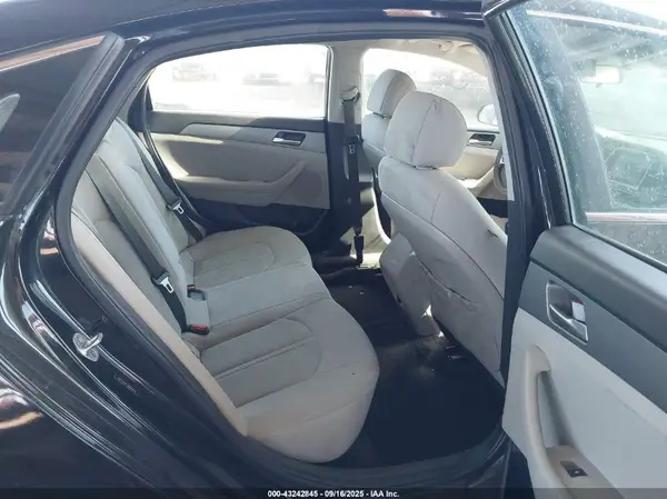 5NPE24AF5JH680444 2018 HYUNDAI SONATA - Image 8