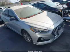 5NPE24AF5JH680945 2018 HYUNDAI SONATA