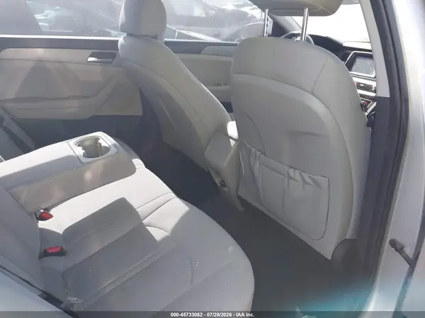 5NPE24AF5JH680945 2018 HYUNDAI SONATA - Image 8