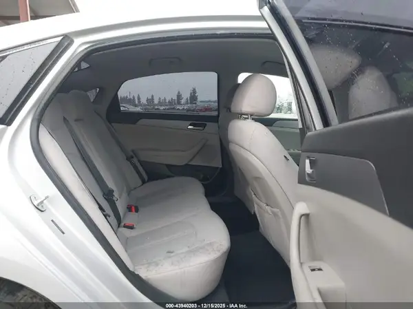 5NPE24AF5JH681321 2018 HYUNDAI SONATA - Image 8