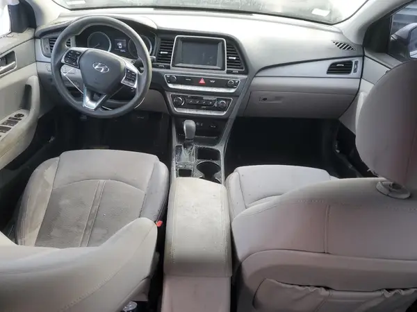 5NPE24AF5JH681724 2018 HYUNDAI SONATA - Image 8