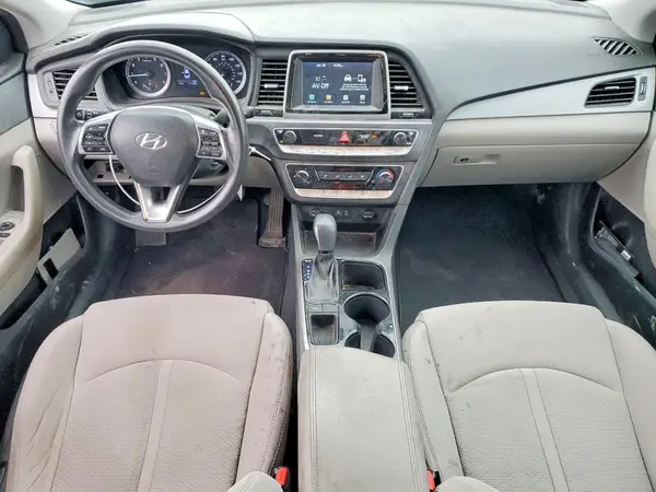 5NPE24AF5JH681805 2018 HYUNDAI SONATA - Image 8