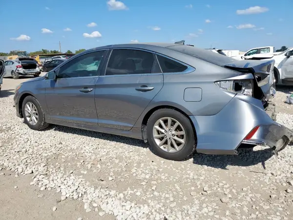 5NPE24AF5JH682064 2018 HYUNDAI SONATA - Image 2