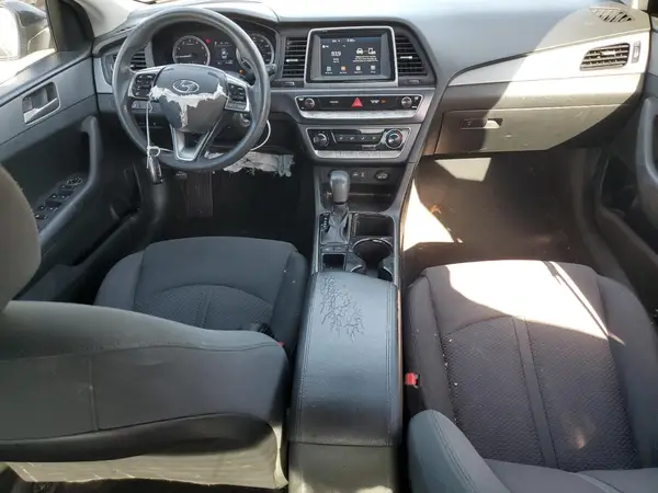 5NPE24AF5JH689631 2018 HYUNDAI SONATA - Image 8