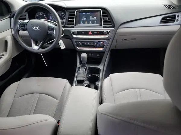 5NPE24AF5JH697499 2018 HYUNDAI SONATA - Image 8