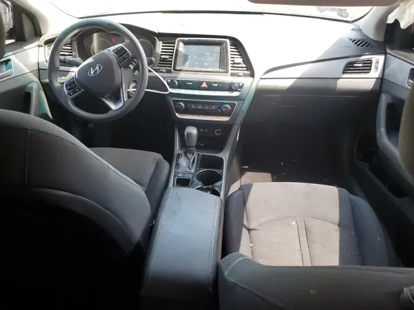 5NPE24AF5JH701440 2018 HYUNDAI SONATA - Image 8