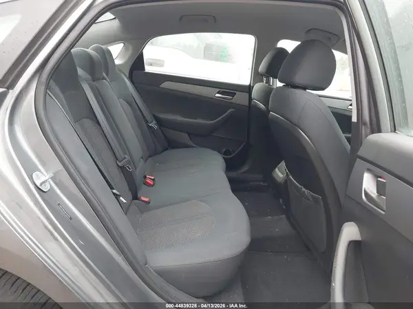 5NPE24AF5JH702250 2018 HYUNDAI SONATA - Image 8