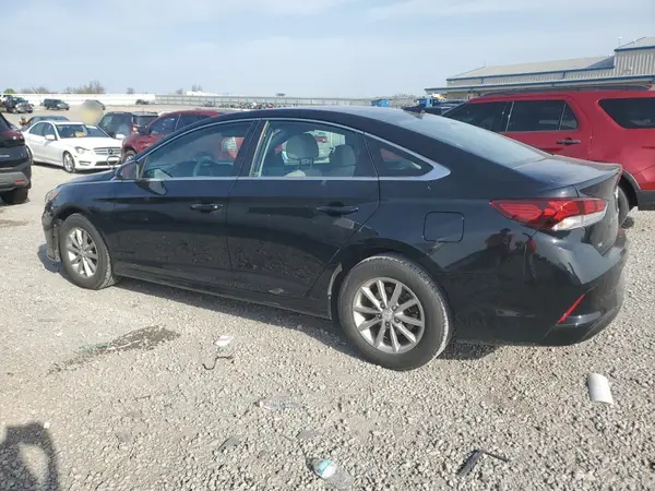 5NPE24AF5JH704807 2018 HYUNDAI SONATA - Image 2