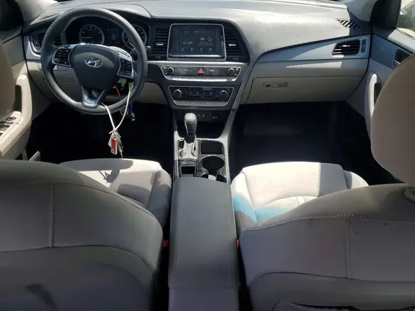 5NPE24AF5JH704936 2018 HYUNDAI SONATA - Image 8