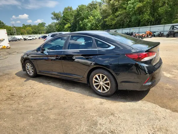 5NPE24AF5JH705472 2018 HYUNDAI SONATA - Image 2