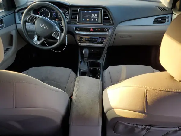 5NPE24AF5JH705973 2018 HYUNDAI SONATA - Image 8