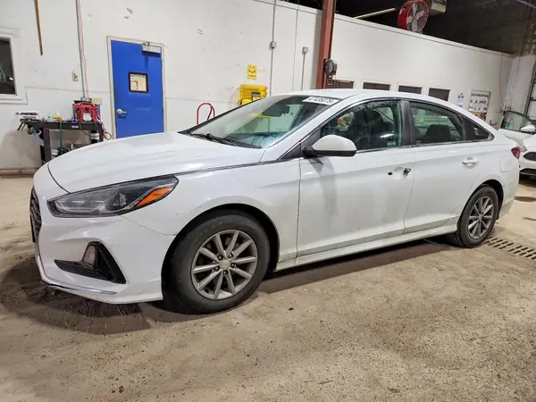 5NPE24AF5JH708596 2018 HYUNDAI SONATA - Image 1