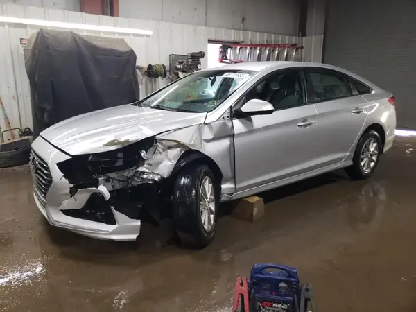 5NPE24AF5JH708971 2018 HYUNDAI SONATA - Image 1