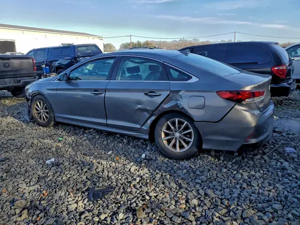 5NPE24AF5JH710025 2018 HYUNDAI SONATA - Image 2