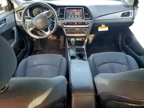 5NPE24AF5JH710025 2018 HYUNDAI SONATA - Image 8