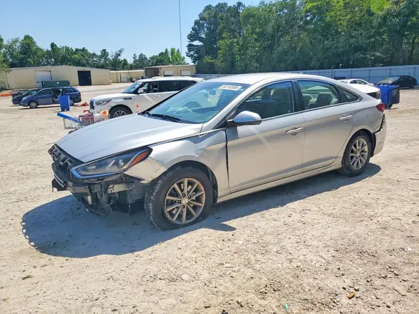 5NPE24AF5JH714964 2018 HYUNDAI SONATA - Image 1