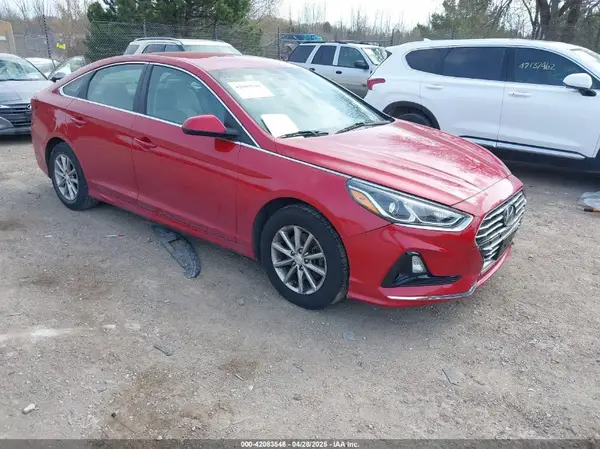 5NPE24AF5JH719761 2018 HYUNDAI SONATA - Image 1