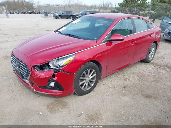 5NPE24AF5JH719761 2018 HYUNDAI SONATA - Image 2