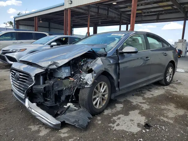 5NPE24AF5JH722319 2018 HYUNDAI SONATA - Image 1