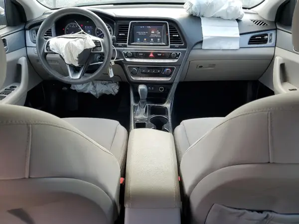 5NPE24AF5JH722319 2018 HYUNDAI SONATA - Image 8
