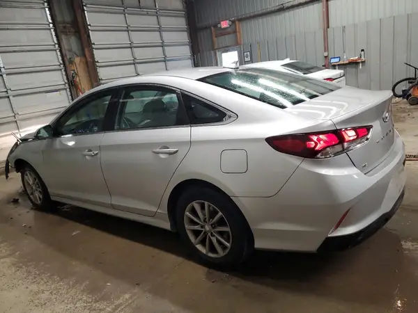 5NPE24AF5JH722448 2018 HYUNDAI SONATA - Image 2